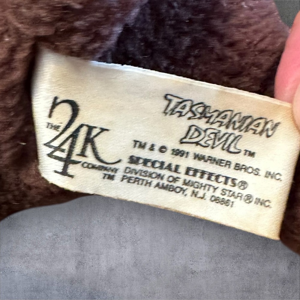 LOONEY TUNES Tasmanian Devil Plush Taz 4K Company Mighty Star 1991 Korea 10 in - Picture 6 of 7